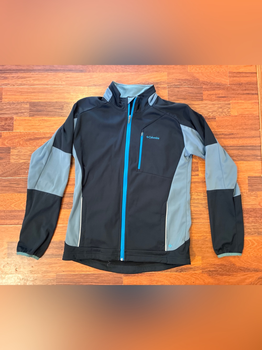 Columbia Omni-Shield Men's Black & Gray Softshell Jacket with Blue Zipper